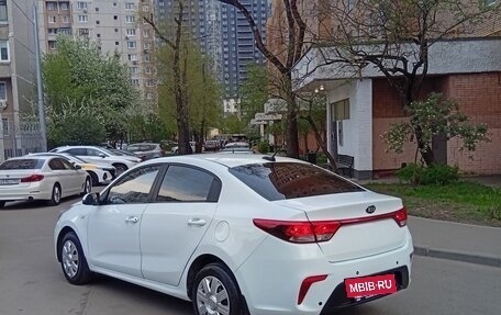KIA Rio IV, 2018 год, 790 000 рублей, 2 фотография