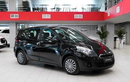 Renault Scenic III, 2010 год, 725 000 рублей, 3 фотография