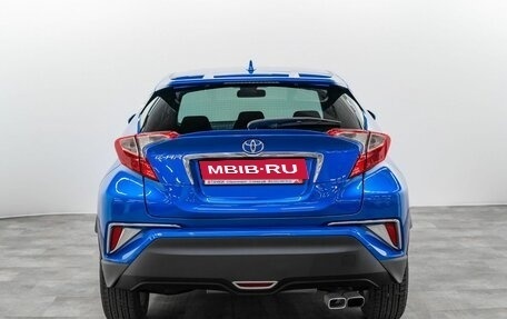 Toyota C-HR I рестайлинг, 2016 год, 1 920 000 рублей, 5 фотография