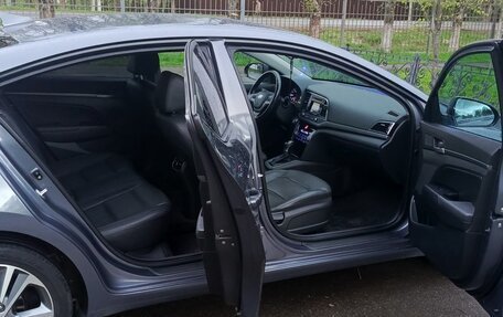 Hyundai Elantra VI рестайлинг, 2017 год, 1 530 000 рублей, 11 фотография