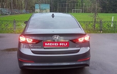 Hyundai Elantra VI рестайлинг, 2017 год, 1 530 000 рублей, 8 фотография