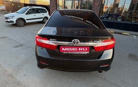 Toyota Camry, 2012 год, 1 415 000 рублей, 9 фотография