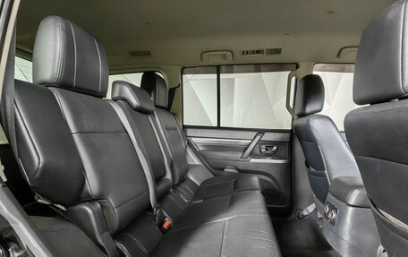 Mitsubishi Pajero IV, 2013 год, 2 297 000 рублей, 16 фотография