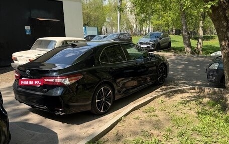 Toyota Camry, 2019 год, 1 800 000 рублей, 11 фотография