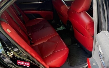 Toyota Camry, 2019 год, 1 800 000 рублей, 18 фотография