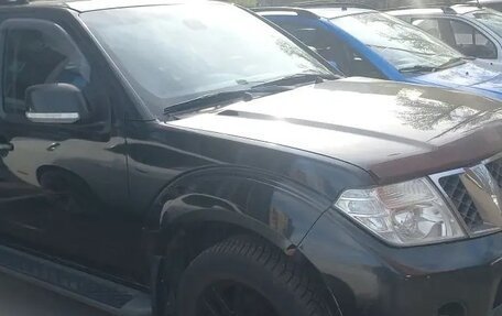Nissan Pathfinder, 2010 год, 900 000 рублей, 5 фотография