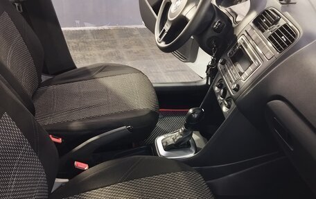 Volkswagen Polo VI (EU Market), 2015 год, 850 000 рублей, 14 фотография