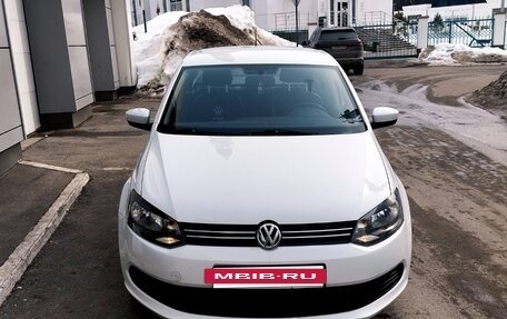 Volkswagen Polo VI (EU Market), 2015 год, 850 000 рублей, 18 фотография