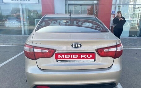 KIA Rio III рестайлинг, 2012 год, 850 000 рублей, 6 фотография