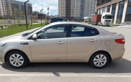 KIA Rio III рестайлинг, 2012 год, 850 000 рублей, 24 фотография