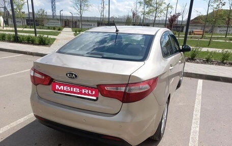 KIA Rio III рестайлинг, 2012 год, 850 000 рублей, 21 фотография