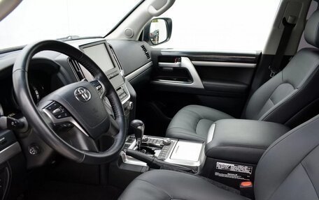 Toyota Land Cruiser 200, 2019 год, 7 800 000 рублей, 11 фотография