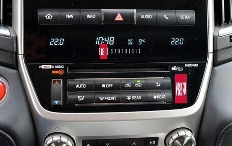 Toyota Land Cruiser 200, 2019 год, 7 800 000 рублей, 23 фотография