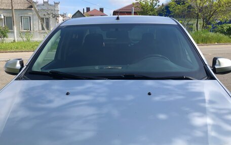Renault Logan II, 2019 год, 1 550 000 рублей, 6 фотография