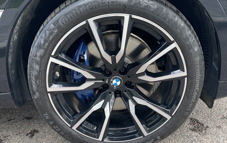 BMW X7, 2021 год, 10 750 000 рублей, 2 фотография