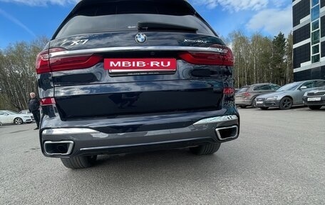 BMW X7, 2021 год, 10 750 000 рублей, 7 фотография