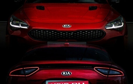 KIA Stinger I, 2019 год, 3 000 000 рублей, 9 фотография