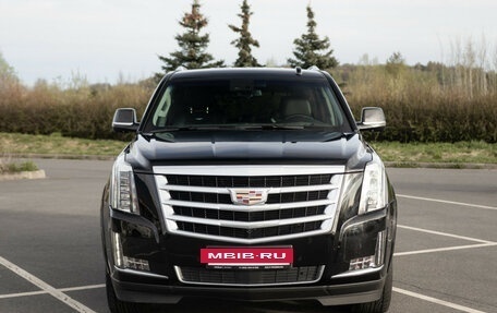 Cadillac Escalade IV, 2017 год, 4 899 000 рублей, 3 фотография