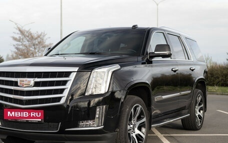 Cadillac Escalade IV, 2017 год, 4 899 000 рублей, 5 фотография