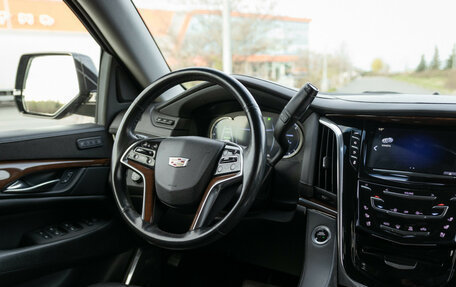 Cadillac Escalade IV, 2017 год, 4 899 000 рублей, 20 фотография