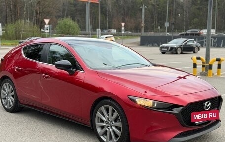 Mazda 3, 2019 год, 1 750 000 рублей, 8 фотография