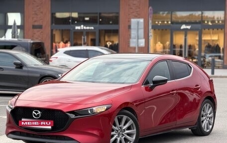 Mazda 3, 2019 год, 1 750 000 рублей, 4 фотография