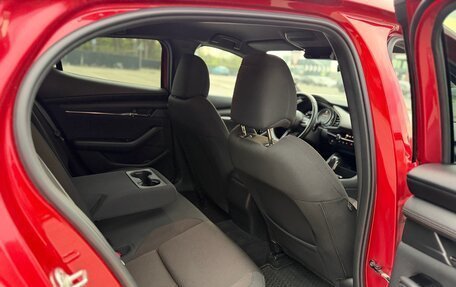 Mazda 3, 2019 год, 1 750 000 рублей, 14 фотография