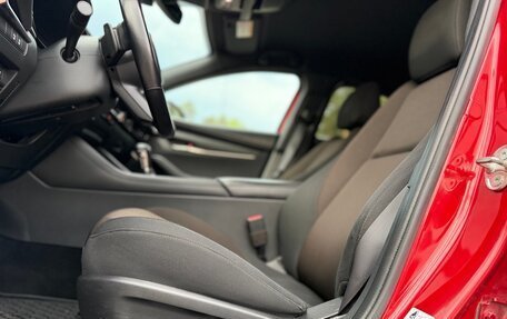 Mazda 3, 2019 год, 1 750 000 рублей, 22 фотография