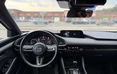 Mazda 3, 2019 год, 1 750 000 рублей, 23 фотография