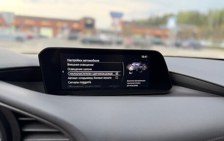 Mazda 3, 2019 год, 1 750 000 рублей, 38 фотография