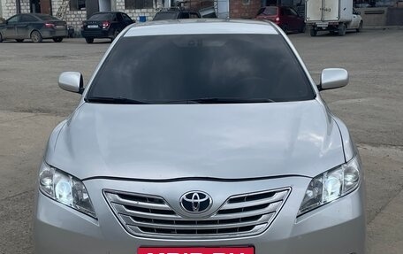 Toyota Camry, 2007 год, 830 000 рублей, 3 фотография