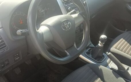Toyota Corolla, 2010 год, 780 000 рублей, 7 фотография
