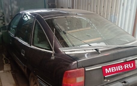 Opel Vectra A, 1992 год, 135 000 рублей, 3 фотография