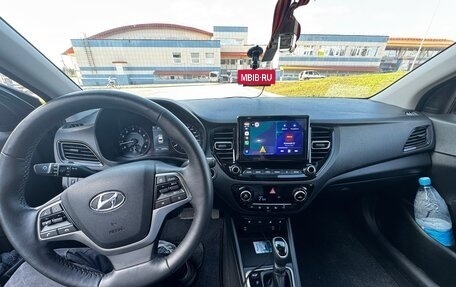Hyundai Solaris II рестайлинг, 2022 год, 1 850 000 рублей, 10 фотография