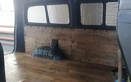 Hyundai H-1 II рестайлинг, 2000 год, 990 000 рублей, 8 фотография