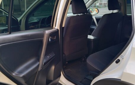 Toyota RAV4, 2017 год, 2 499 000 рублей, 19 фотография