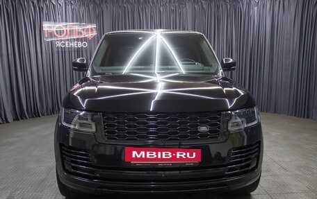 Land Rover Range Rover IV рестайлинг, 2019 год, 6 490 000 рублей, 2 фотография