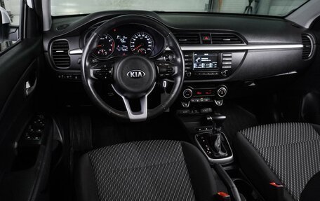 KIA Rio IV, 2019 год, 1 599 000 рублей, 6 фотография