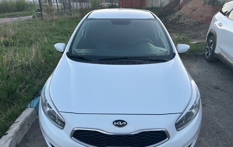 KIA cee'd III, 2014 год, 1 300 000 рублей, 3 фотография