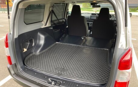 Toyota Probox I, 2018 год, 1 175 000 рублей, 2 фотография