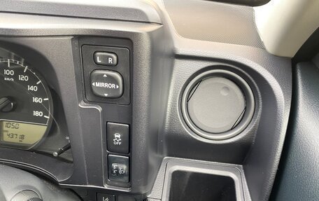 Toyota Probox I, 2018 год, 1 175 000 рублей, 23 фотография