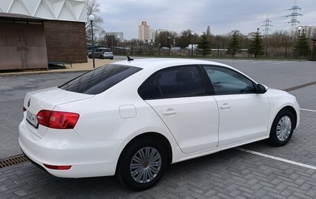 Volkswagen Jetta VI, 2014 год, 900 000 рублей, 9 фотография