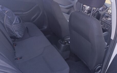 Volkswagen Jetta VI, 2014 год, 900 000 рублей, 13 фотография