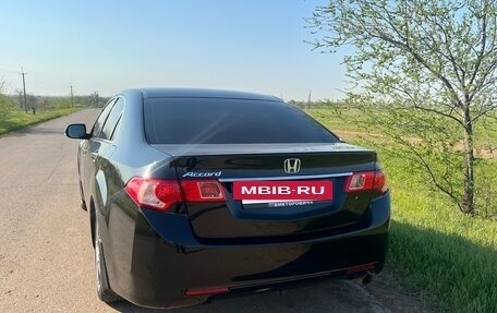 Honda Accord VIII рестайлинг, 2011 год, 1 200 000 рублей, 2 фотография