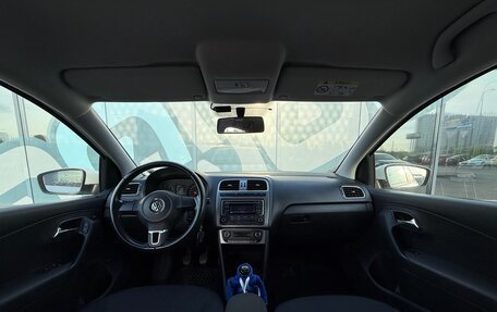 Volkswagen Polo VI (EU Market), 2015 год, 910 000 рублей, 2 фотография