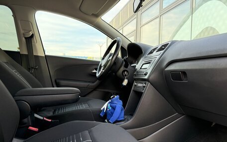 Volkswagen Polo VI (EU Market), 2015 год, 910 000 рублей, 7 фотография