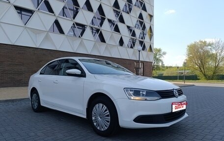 Volkswagen Jetta VI, 2014 год, 900 000 рублей, 1 фотография