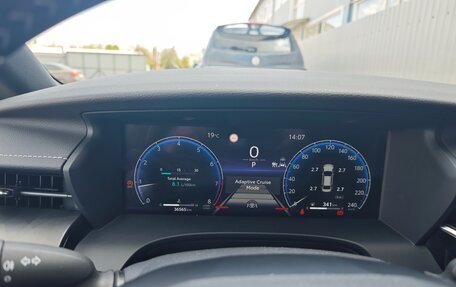 Toyota Camry, 2024 год, 3 590 000 рублей, 11 фотография