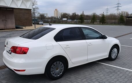 Volkswagen Jetta VI, 2014 год, 900 000 рублей, 7 фотография