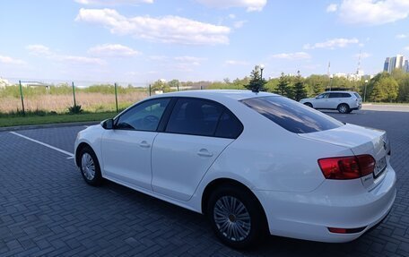 Volkswagen Jetta VI, 2014 год, 900 000 рублей, 14 фотография